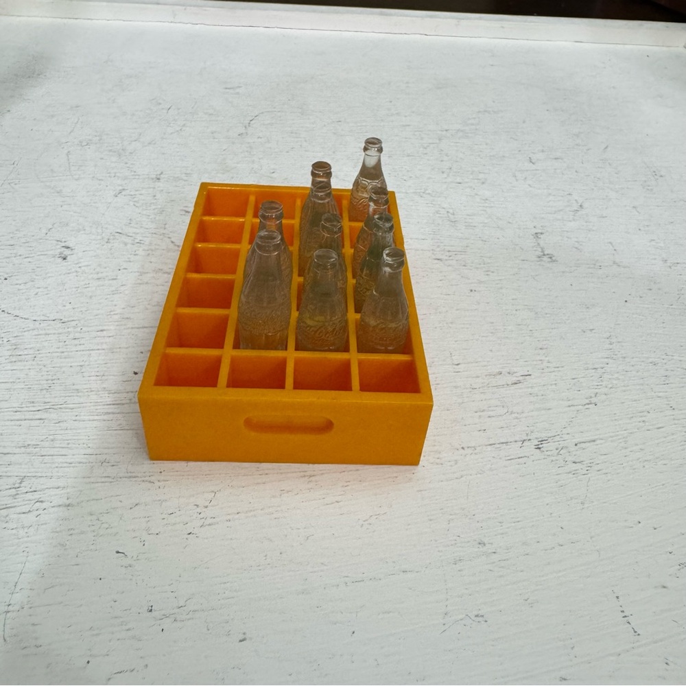 Green Miniature Glass Coca Cola Bottles In Crate - Picture 6 of 14